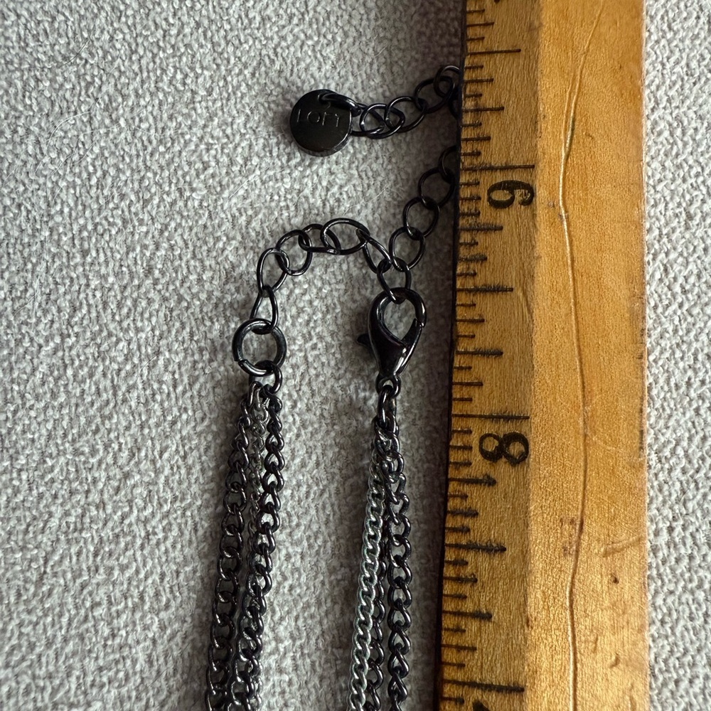 LOFT Dark Green Teardrop Pendant Necklace – Gunmetal Chain - Picture 9 of 12
